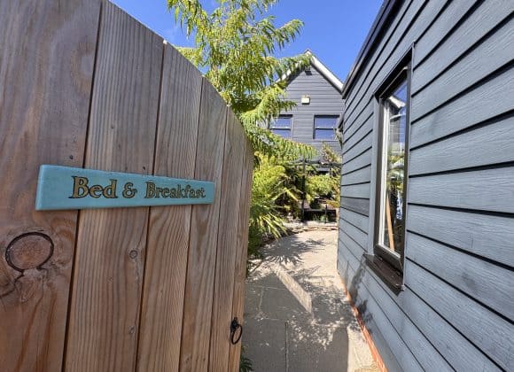 Coastal boutique bed and breakfast with a beautiful garden.